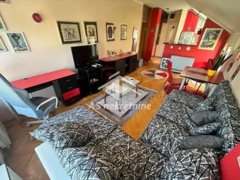 Izdavanje, dvosoban stan, 44m², Novi Beograd Blok 63, Novi Beograd Sve Podlokacije - image 2
