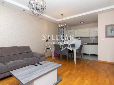 Prodaja, stan, 64m², City Kvart, Podgorica - image 4