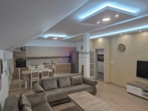 Izdavanje, stan, 120m², Momišići, Podgorica - image 12