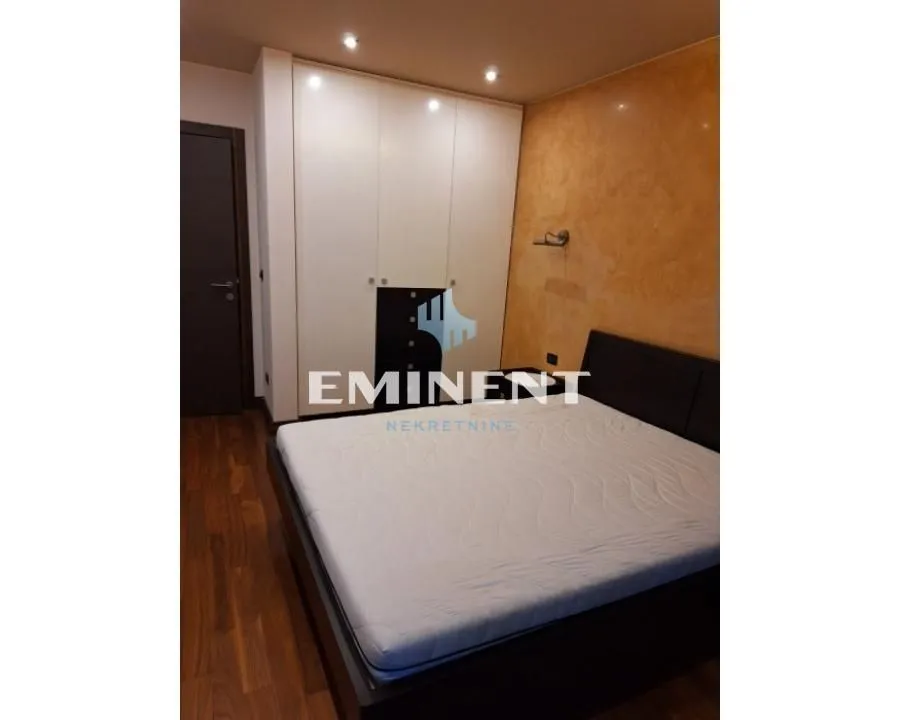 Rent, two bedroom apartment, 60m², Novi Beograd Sve Podlokacije, Beograd