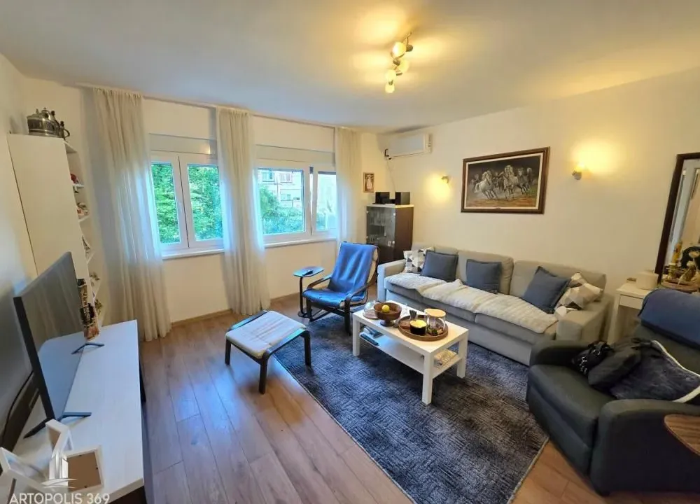 Prodaja, dvosoban stan, 59m², Železnik, Beograd
