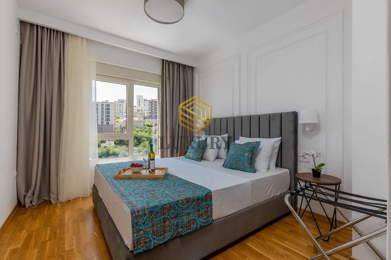 Sale, two bedroom apartment, 68m², Bečići, Budva