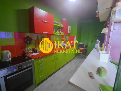 Prodaja, trosoban stan, 70m², Čubura, Beograd - image 3