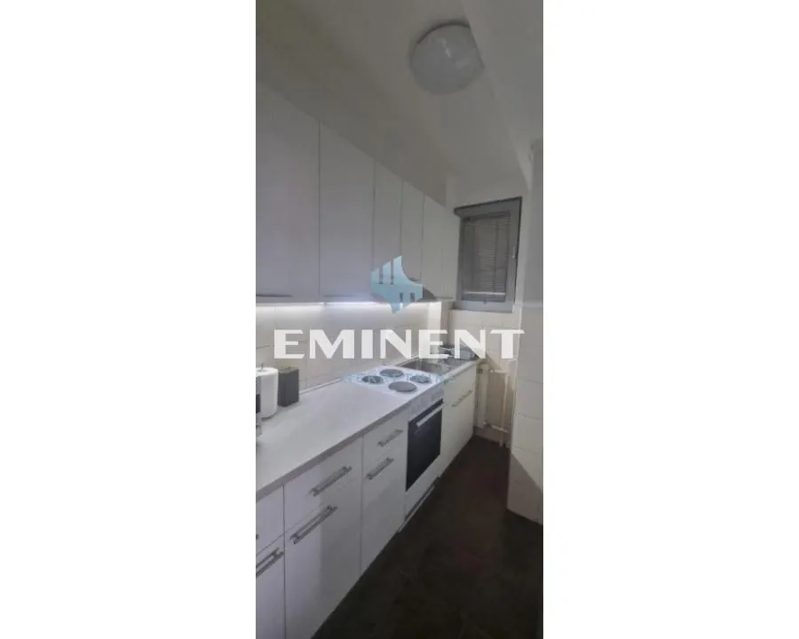 Rent, two bedroom apartment, 50m², Đeram Pijaca, Beograd