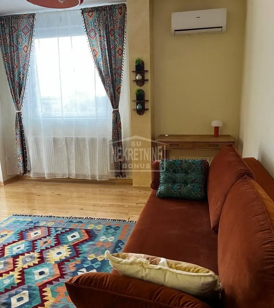 Prodaja, trosoban stan, 63m², Centar, Subotica