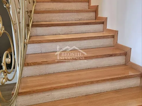 Izdavanje, stan, 191m², Stari Grad, Beograd - image 16