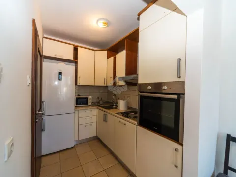 Rent, one bedroom apartment, 45m², Dalmatinska ulica, Podgorica - image 5