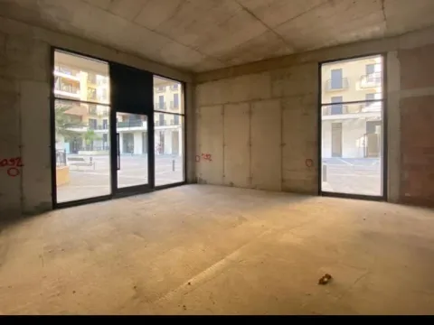 Izdavanje, poslovni prostor, 126m², Stara Varoš, Podgorica - image 4
