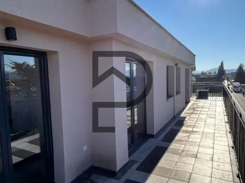 Izdavanje, stan, 150m², Tološi, Podgorica - image 6