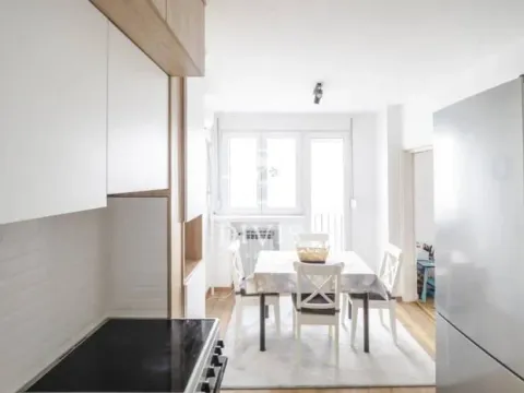 Prodaja, dvosoban stan, 58m², Zemun Kej, Zemun Sve Podlokacije - image 9