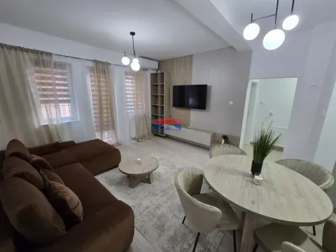 Rent, four bedroom apartment, 69m², Centar, Novi Sad