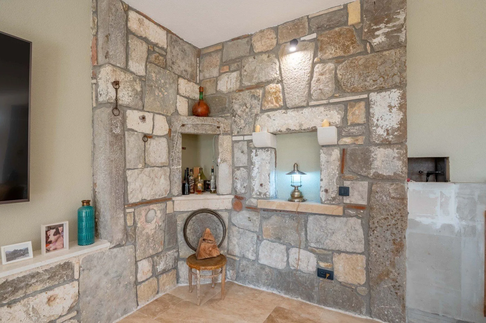 Sale, house, 500m², Buljarica, Budva