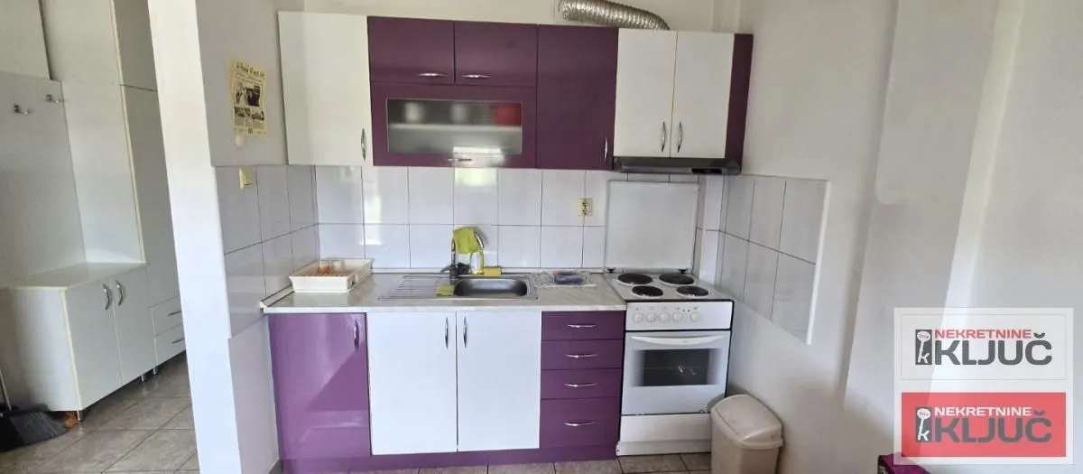 Rent, studio apartment, 27m², Bulevar patrijarha Pavla, Novi Sad Sve Podlokacije