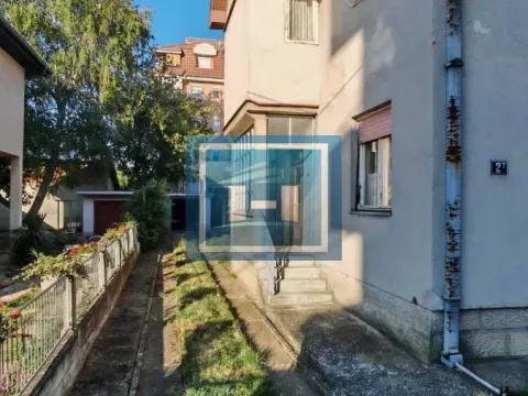 Prodaja, kuća, 136m², Kajsijar, Jagodina - image 36