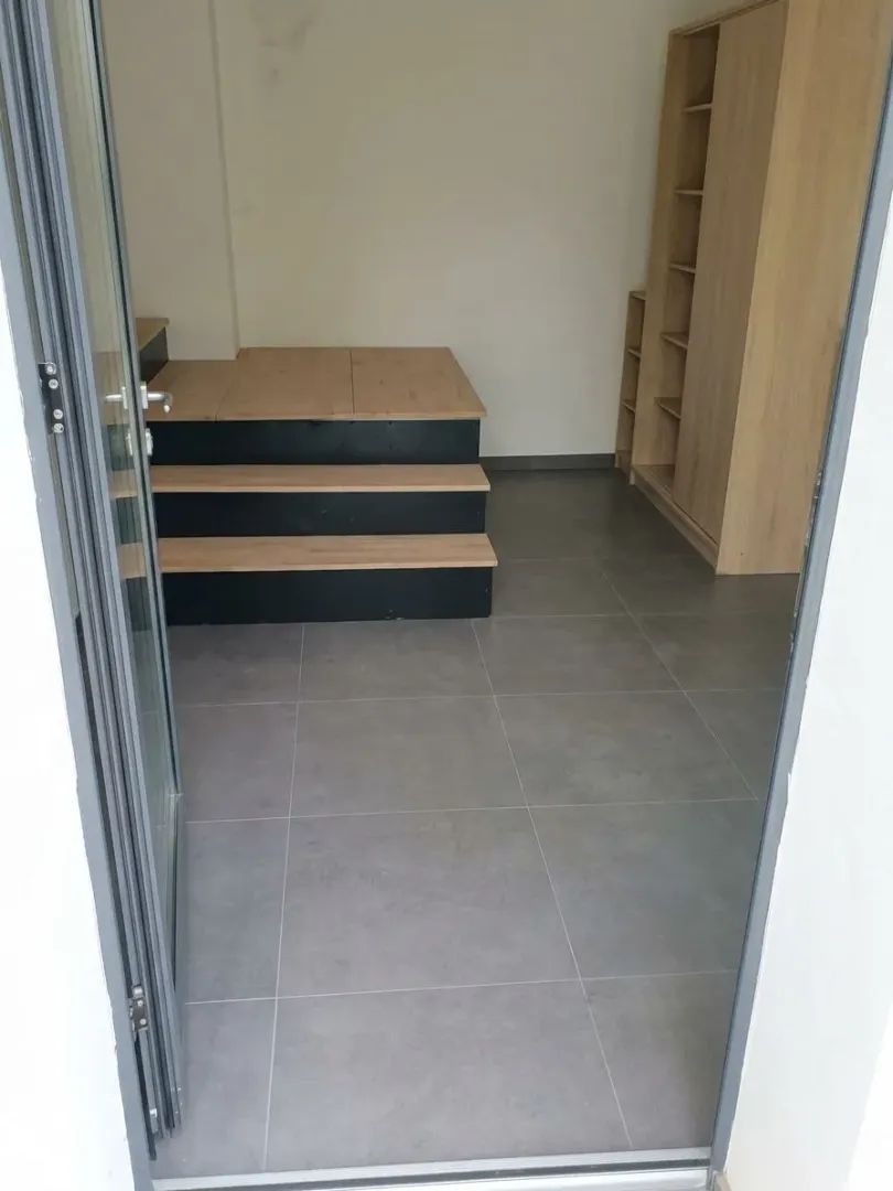 Rent, office space, 300m², Telep, Novi Sad Sve Podlokacije