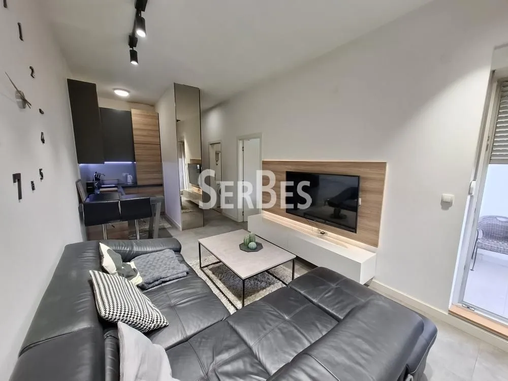 Prodaja, dvosoban stan, 37m², Rotkvarija, Novi Sad Sve Podlokacije