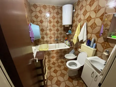 Prodaja, trosoban stan, 104m², Bar, Crna Gora - image 10