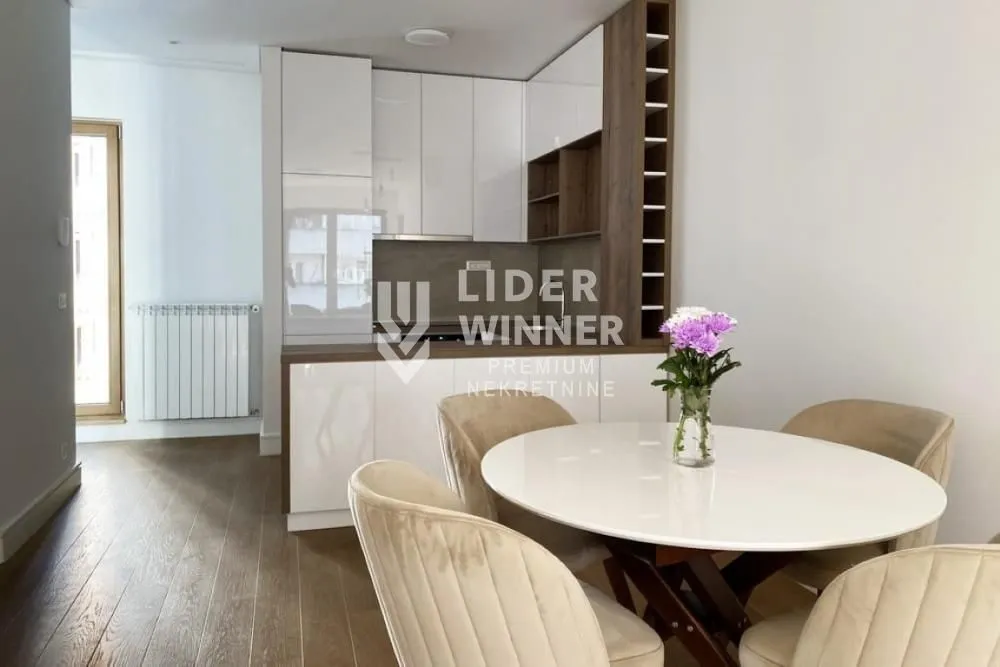 Rent, two bedroom apartment, 63m², Savski Venac, Beograd