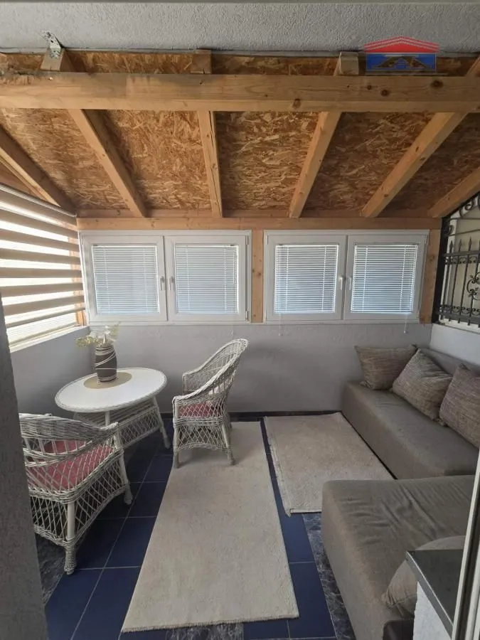 Rent, one bedroom apartment, 35m², Adamovićevo Naselje, Novi Sad Sve Podlokacije