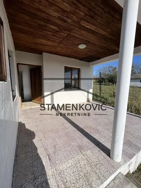 Sale, house, 130m², Čortanovci, Inđija