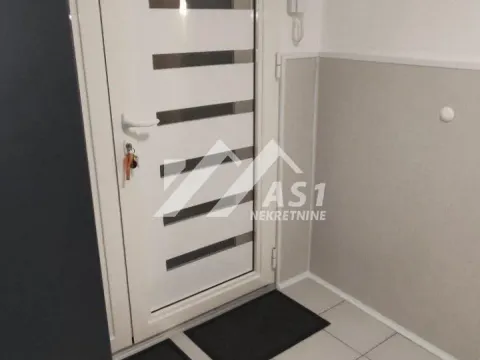 Izdavanje, jednosoban stan, 50m², Salajka, Novi Sad Sve Podlokacije - image 9