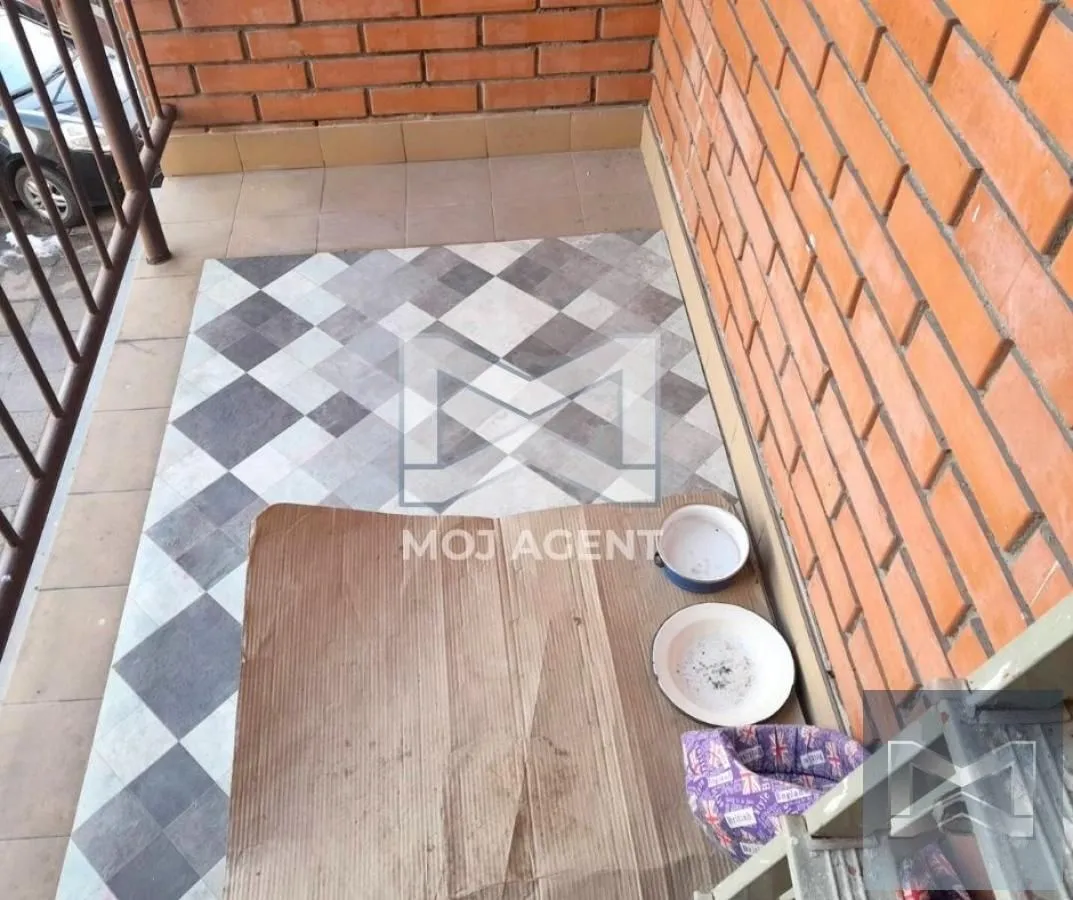 Prodaja, trosoban stan, 81m², Niš, Srbija