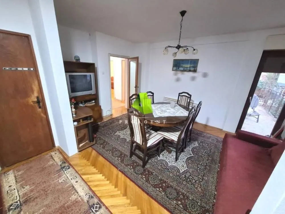 Rent, four bedroom apartment, 120m², Pantelej, Niš