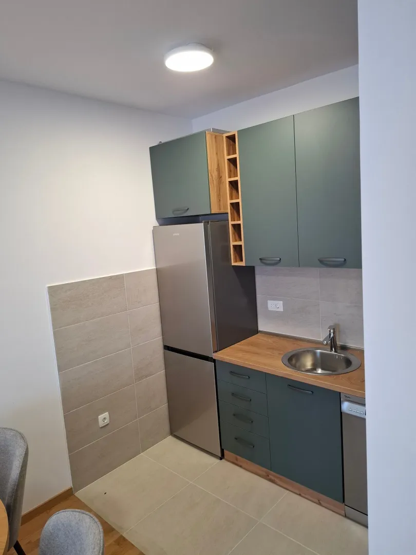 Rent, one bedroom apartment, 44m², Pobrežje, Podgorica
