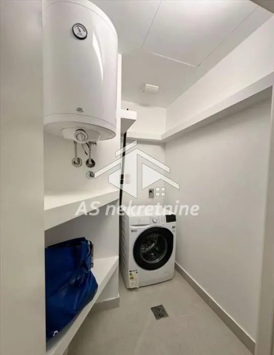Rent, two bedroom apartment, 58m², Savski Venac, Beograd