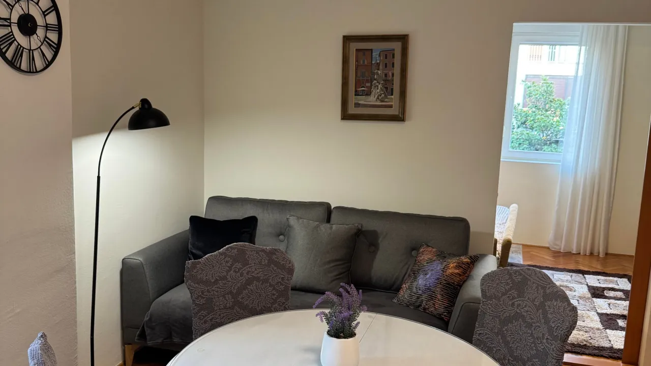 Rent, two bedroom apartment, 50m², Centar, Podgorica