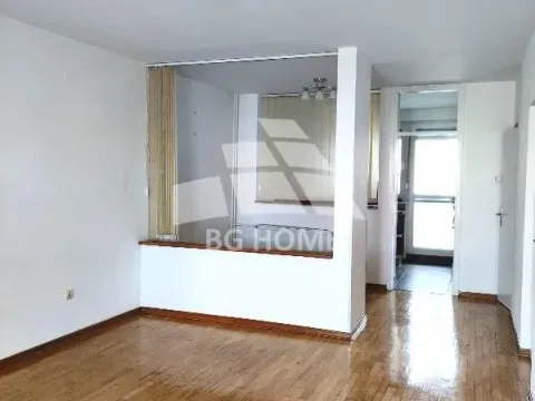 Izdavanje, dvosoban stan, 67m², Novi Beograd Blok 22, Novi Beograd Sve Podlokacije