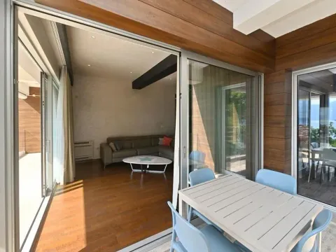 Rent, three bedroom apartment, 130m², Dobrota, Kotor - image 15
