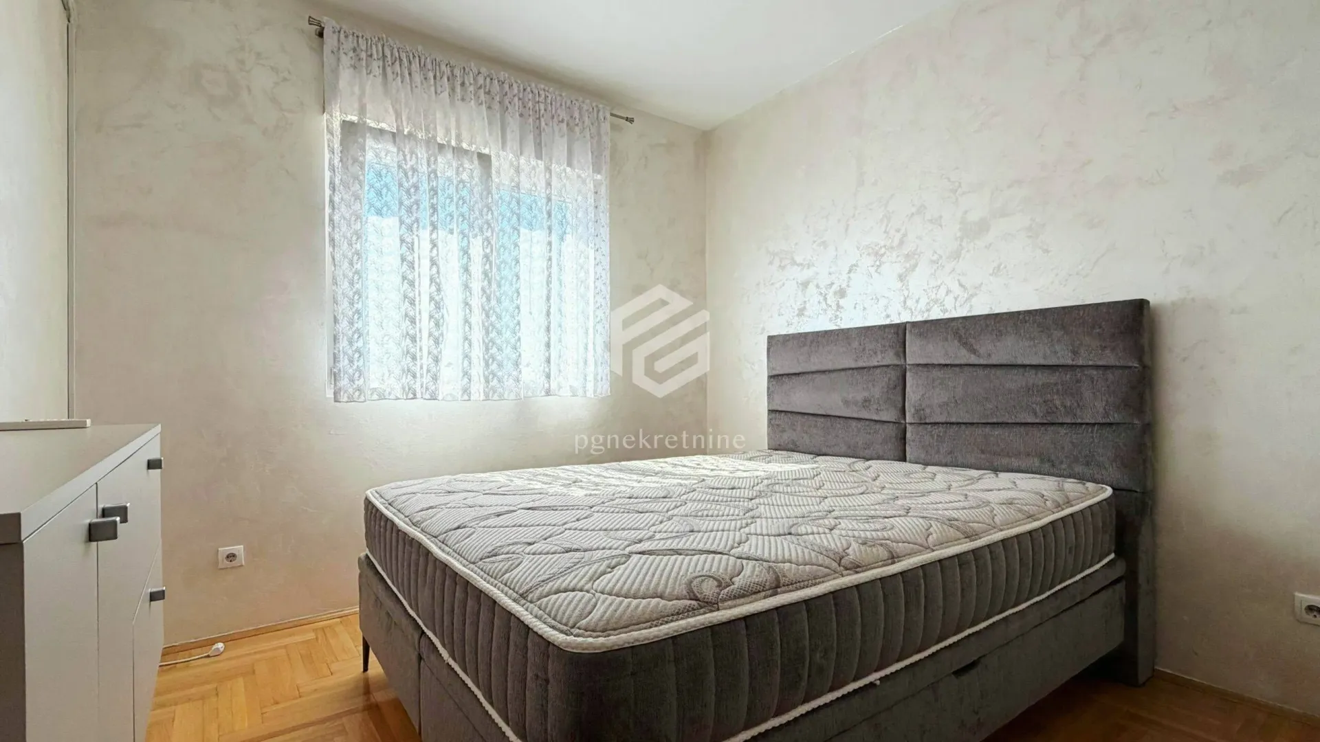Rent, one bedroom apartment, 43m², Stari Aerodrom, Podgorica