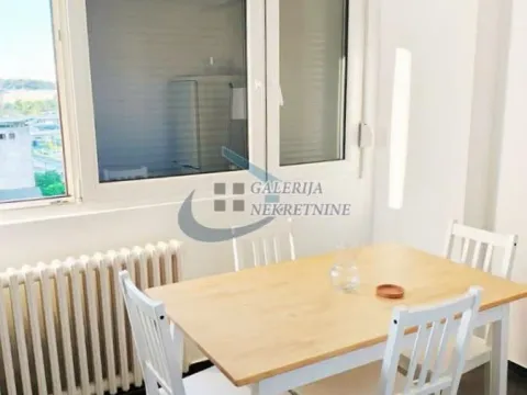 Rent, two bedroom apartment, 45m², Savski Venac, Beograd - image 15