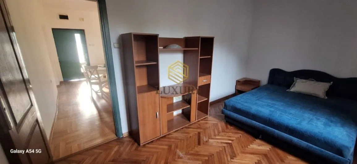 Izdavanje, jednosoban stan, 50m², Stari Aerodrom, Podgorica