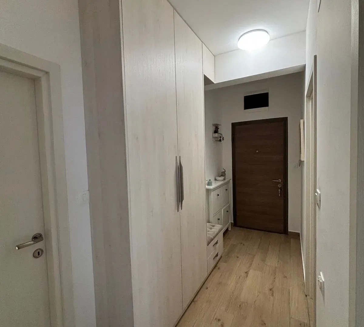 Prodaja, dvosoban stan, 67m², Centar, Podgorica