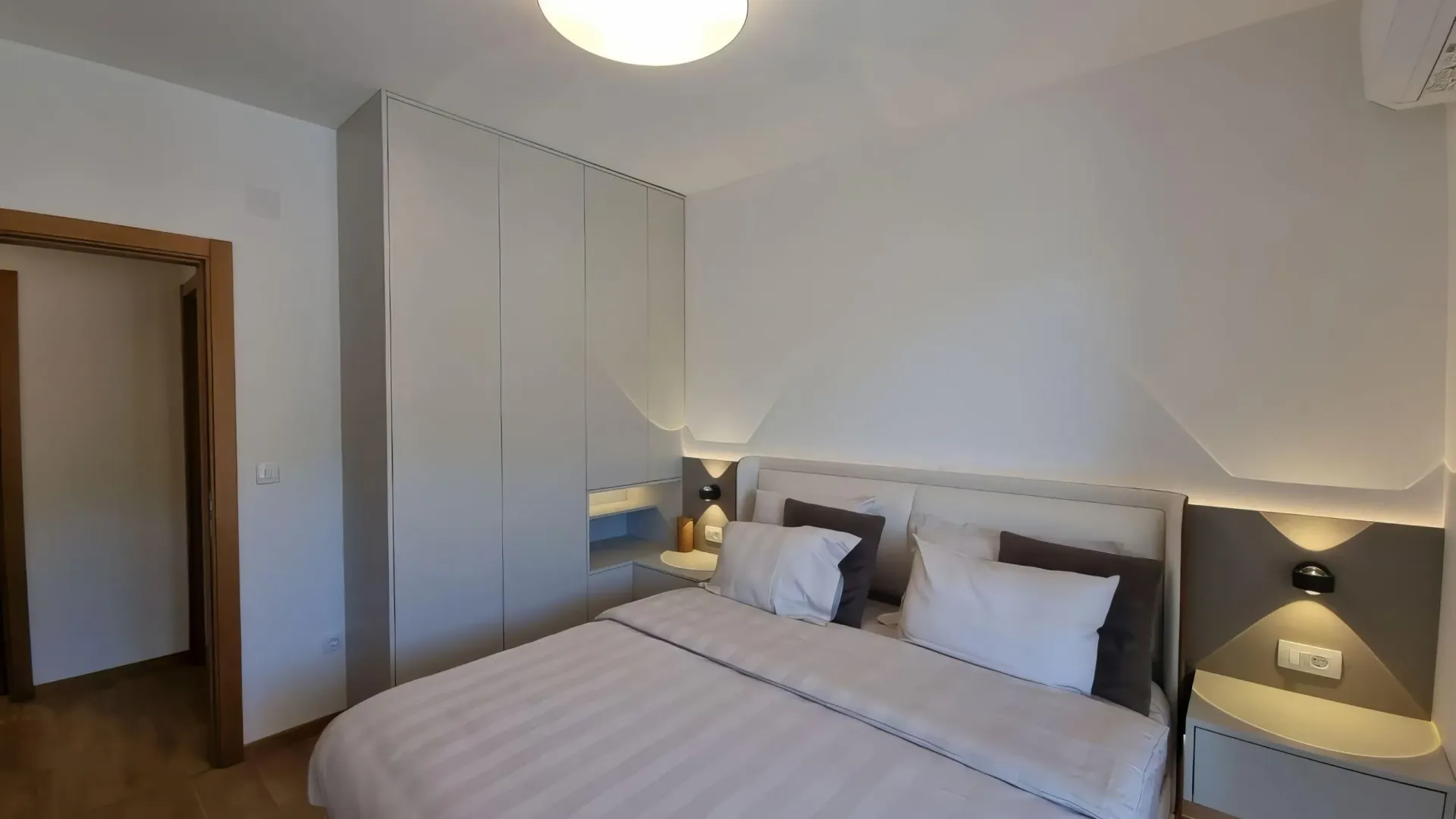 Sale, three bedroom apartment, 98m², Rozino, Budva
