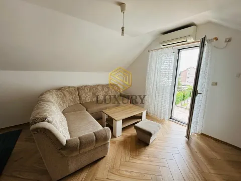 Rent, two bedroom apartment, 70m², Dalmatinska ulica, Podgorica - image 7