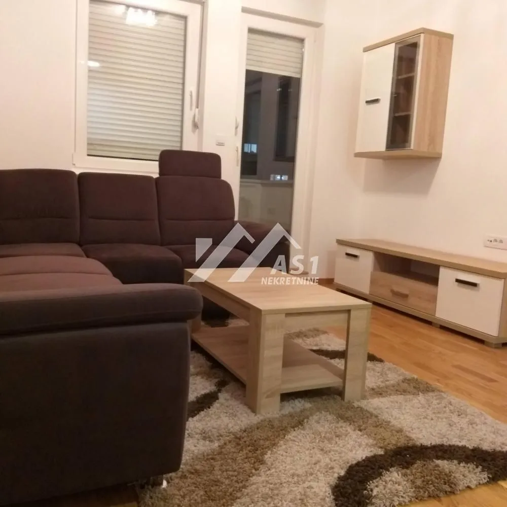 Izdavanje, dvosoban stan, 52m², Grbavica, Novi Sad Sve Podlokacije