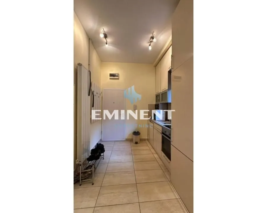 Izdavanje, stan, 38m², Stari Grad, Beograd