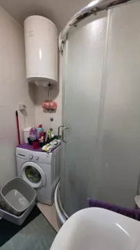 Prodaja, jednosoban stan, 45m², Stari Aerodrom, Podgorica - image 8