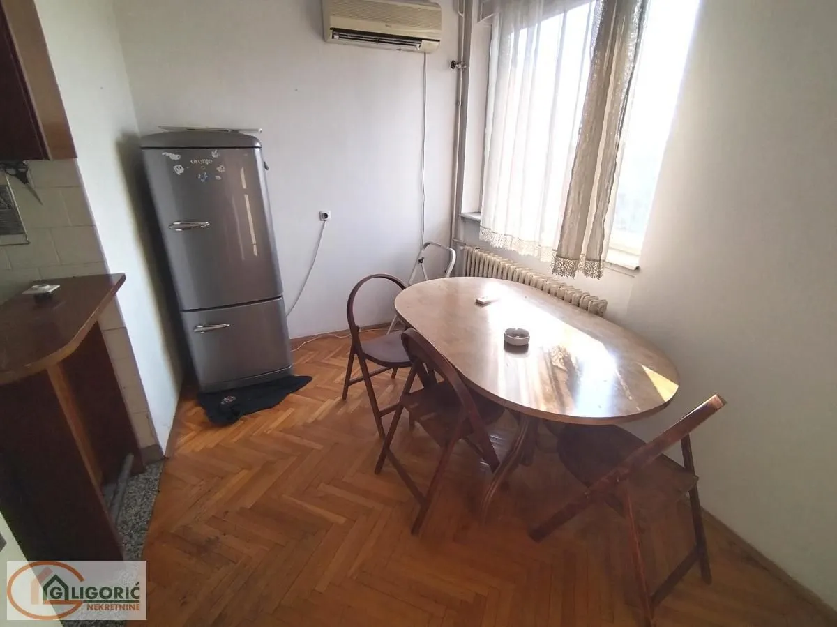 Sale, three bedroom apartment, 77m², Šumice, Beograd