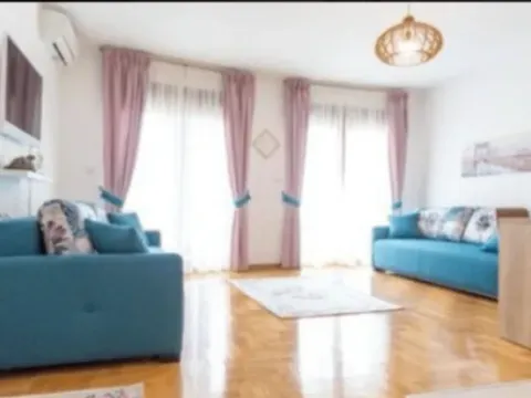 Rent, apartment, 45m², Bečići, Budva - image 5