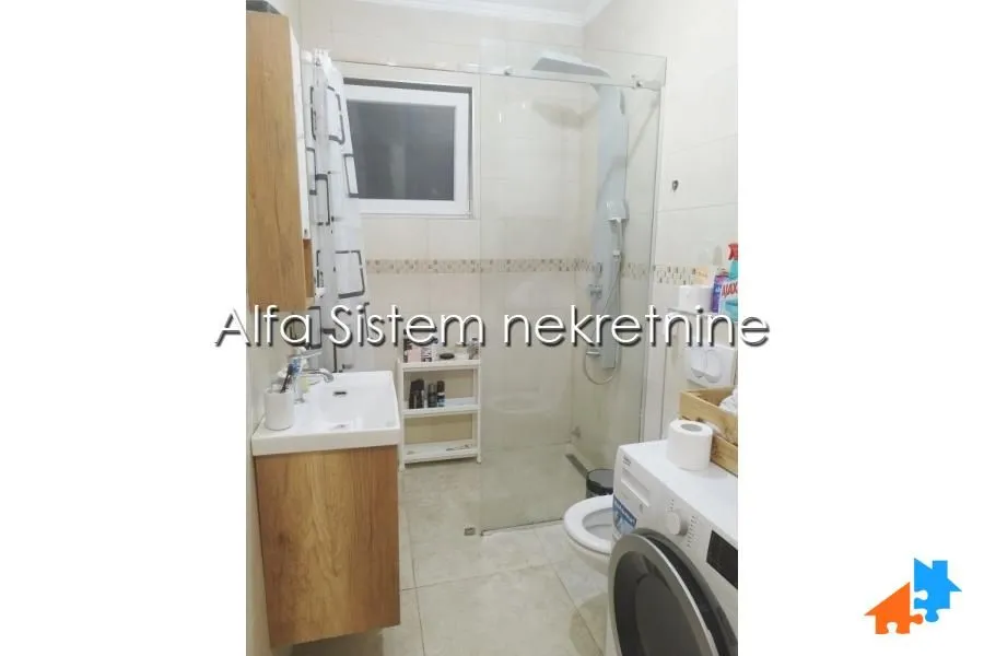 Rent, four bedroom apartment, 100m², Zemun Centar, Zemun Sve Podlokacije