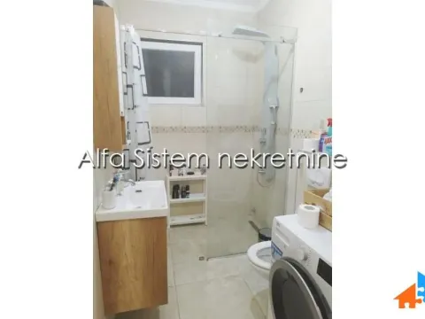 Rent, four bedroom apartment, 100m², Zemun Centar, Zemun Sve Podlokacije - image 5