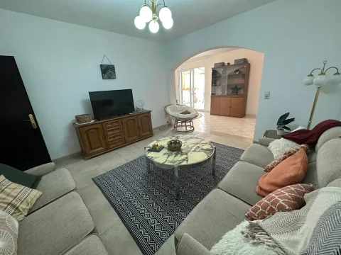 Izdavanje, stan, 113m², Tivat, Crna Gora - image 3
