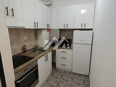 Rent, one bedroom apartment, 32m², Telep, Novi Sad Sve Podlokacije - image 4