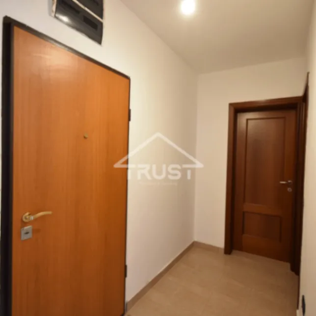 Prodaja,  stan, 57m2, Iza Delte, Podgorica