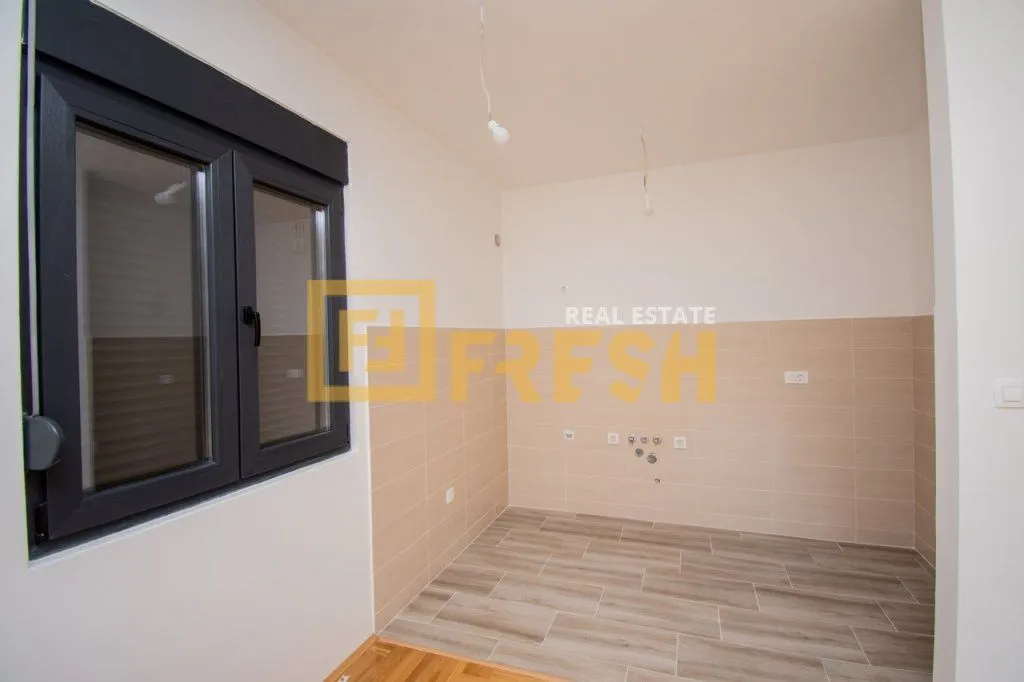 Prodaja, jednosoban stan, 39m², Tološi, Podgorica