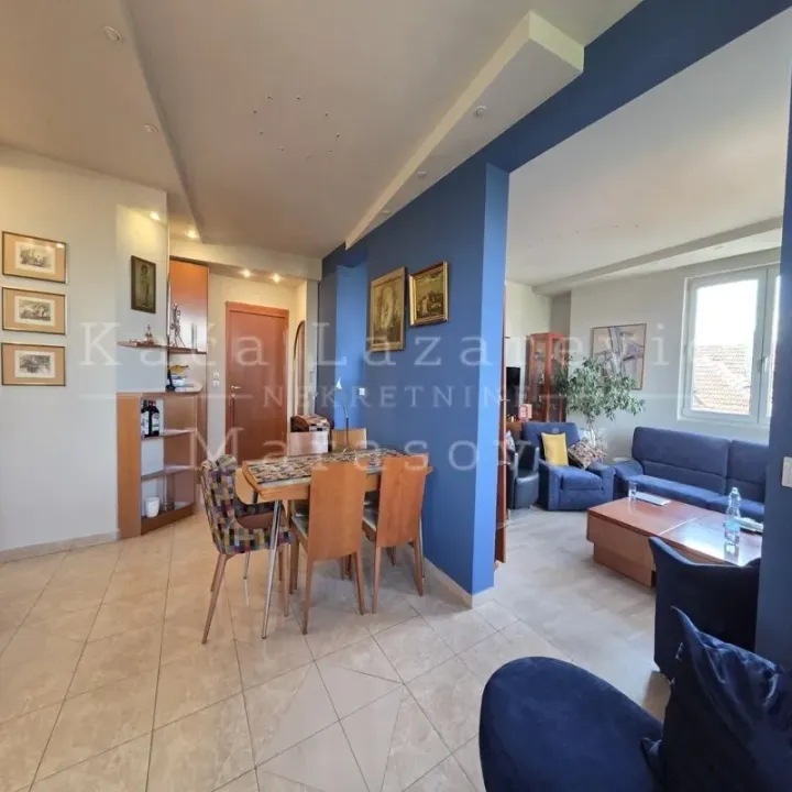 Prodaja, trosoban stan, 79m², Voždovac Sve Podlokacije, Beograd